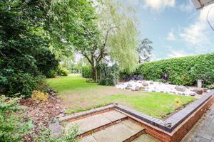 Photo 30- click for photo gallery